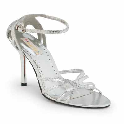 Quest 3" heel size 7.5 silver