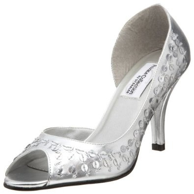 Riva 2 3/4 Heel size 7.5 Silver