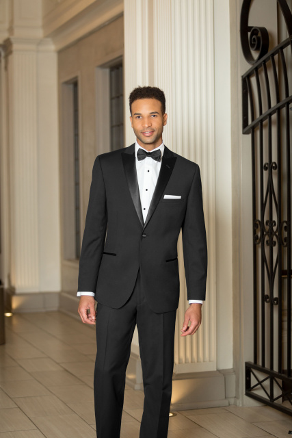 Slim Fit 1-Button Peak Tuxedo